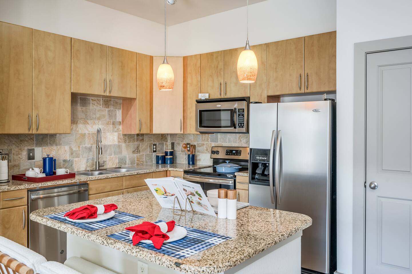 , an Airbnb-friendly apartment in Houston, TX