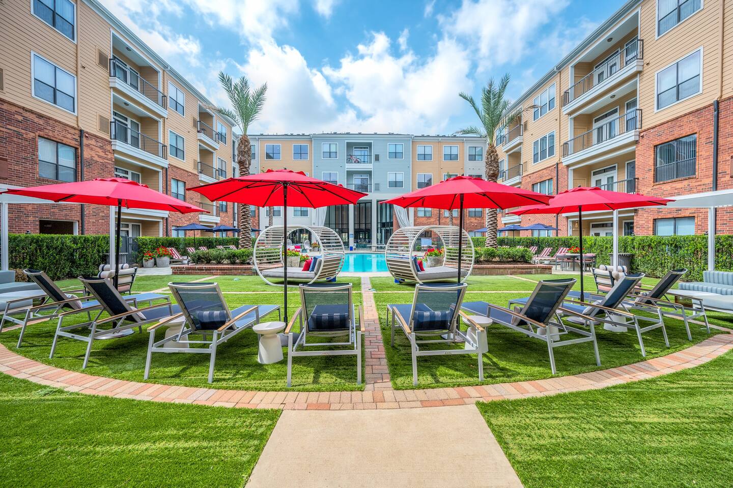 , an Airbnb-friendly apartment in Houston, TX