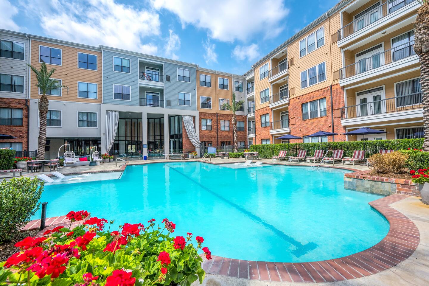 , an Airbnb-friendly apartment in Houston, TX