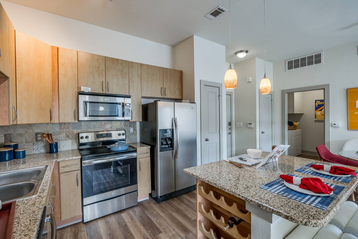 , an Airbnb-friendly apartment in Houston, TX