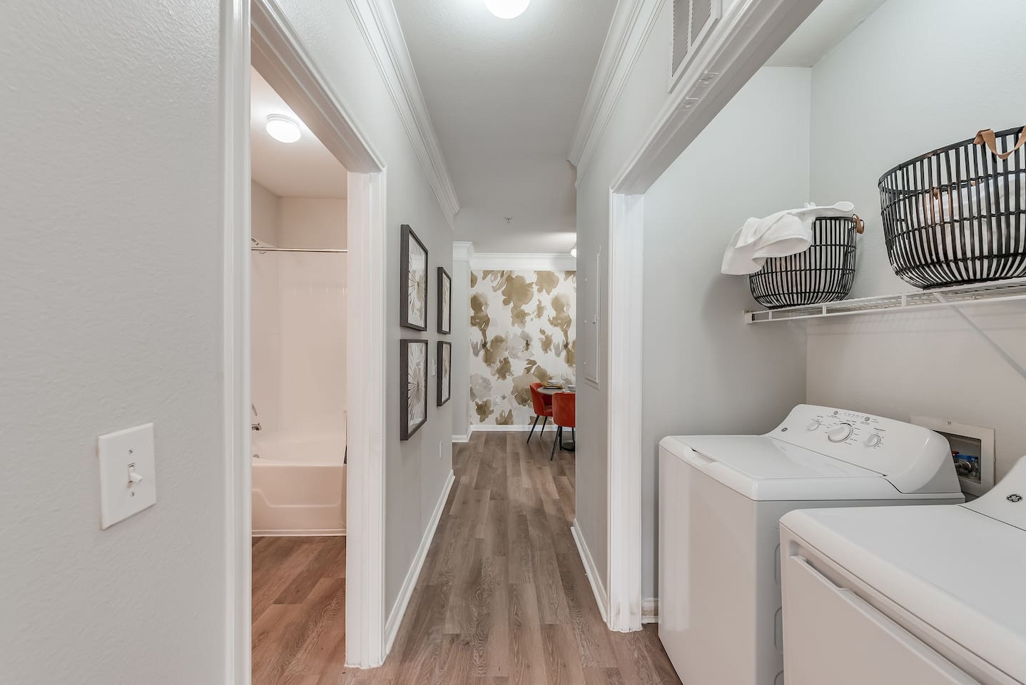 , an Airbnb-friendly apartment in Houston, TX