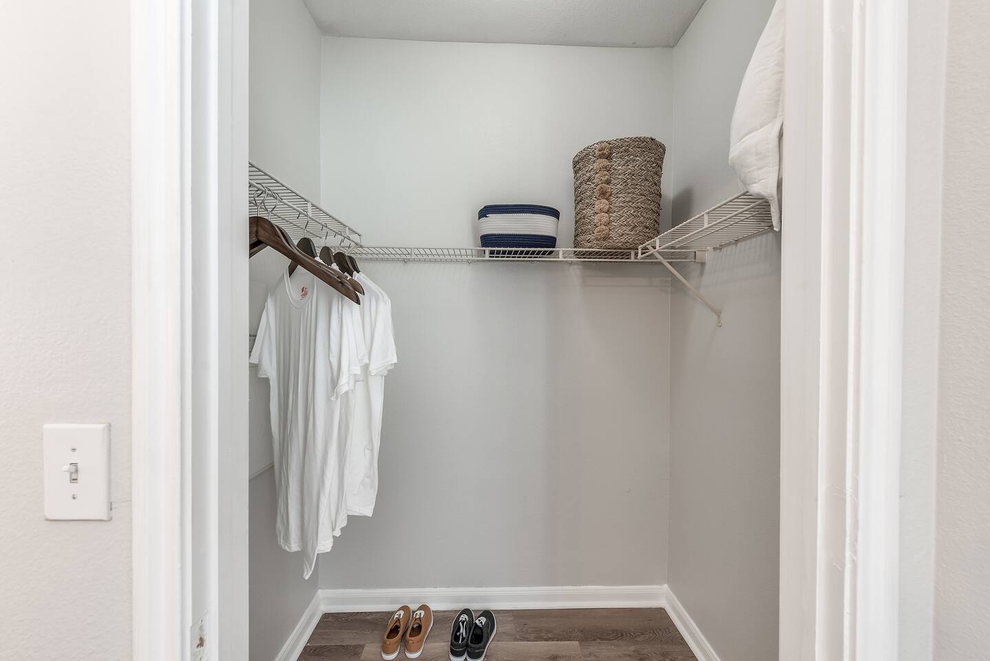 , an Airbnb-friendly apartment in Houston, TX