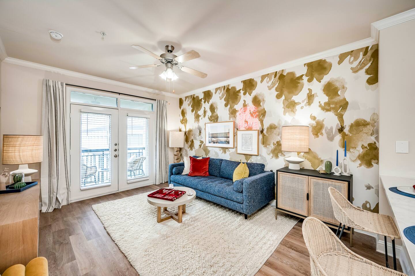 , an Airbnb-friendly apartment in Houston, TX