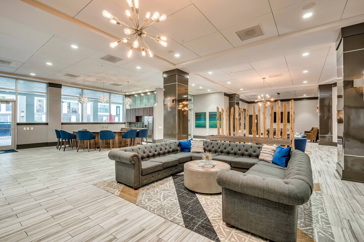 , an Airbnb-friendly apartment in Houston, TX