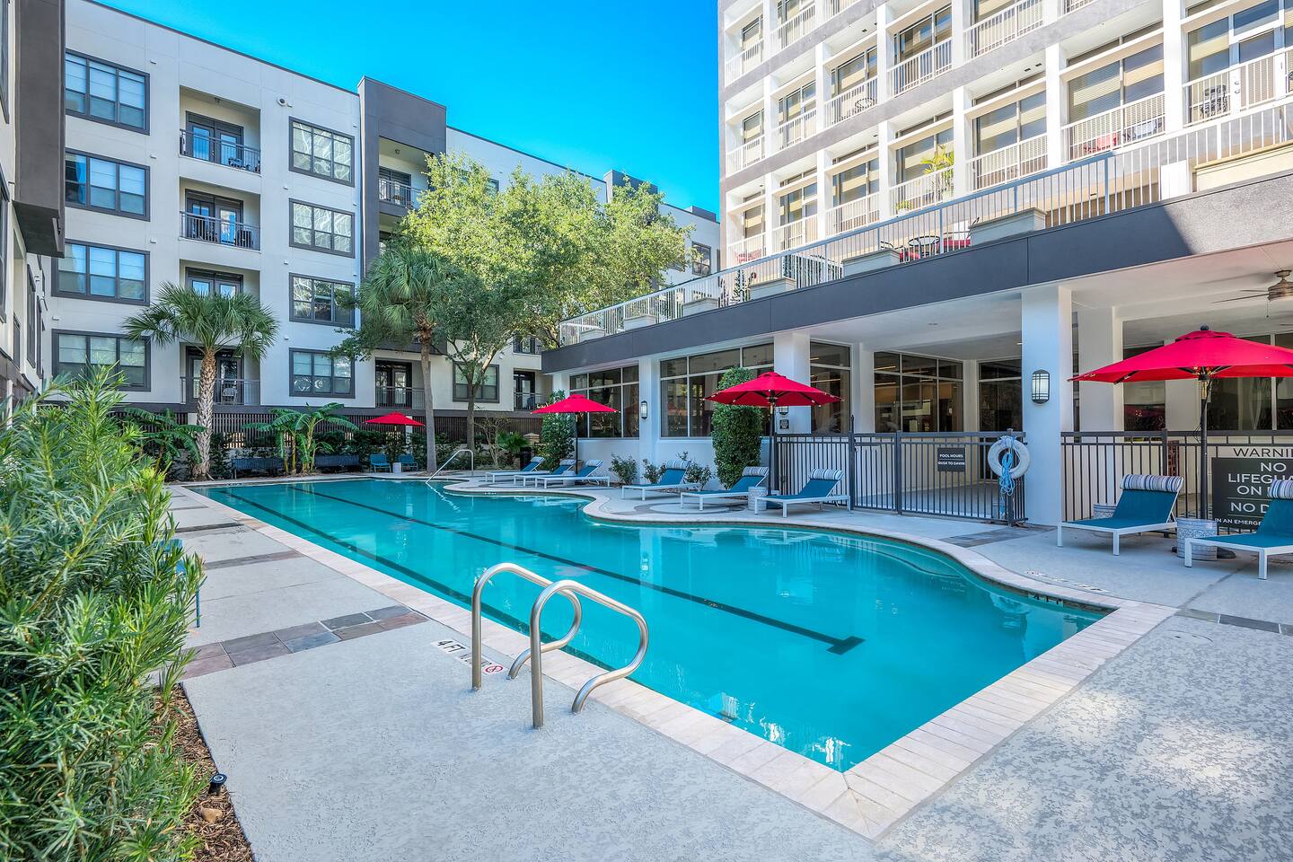 , an Airbnb-friendly apartment in Houston, TX