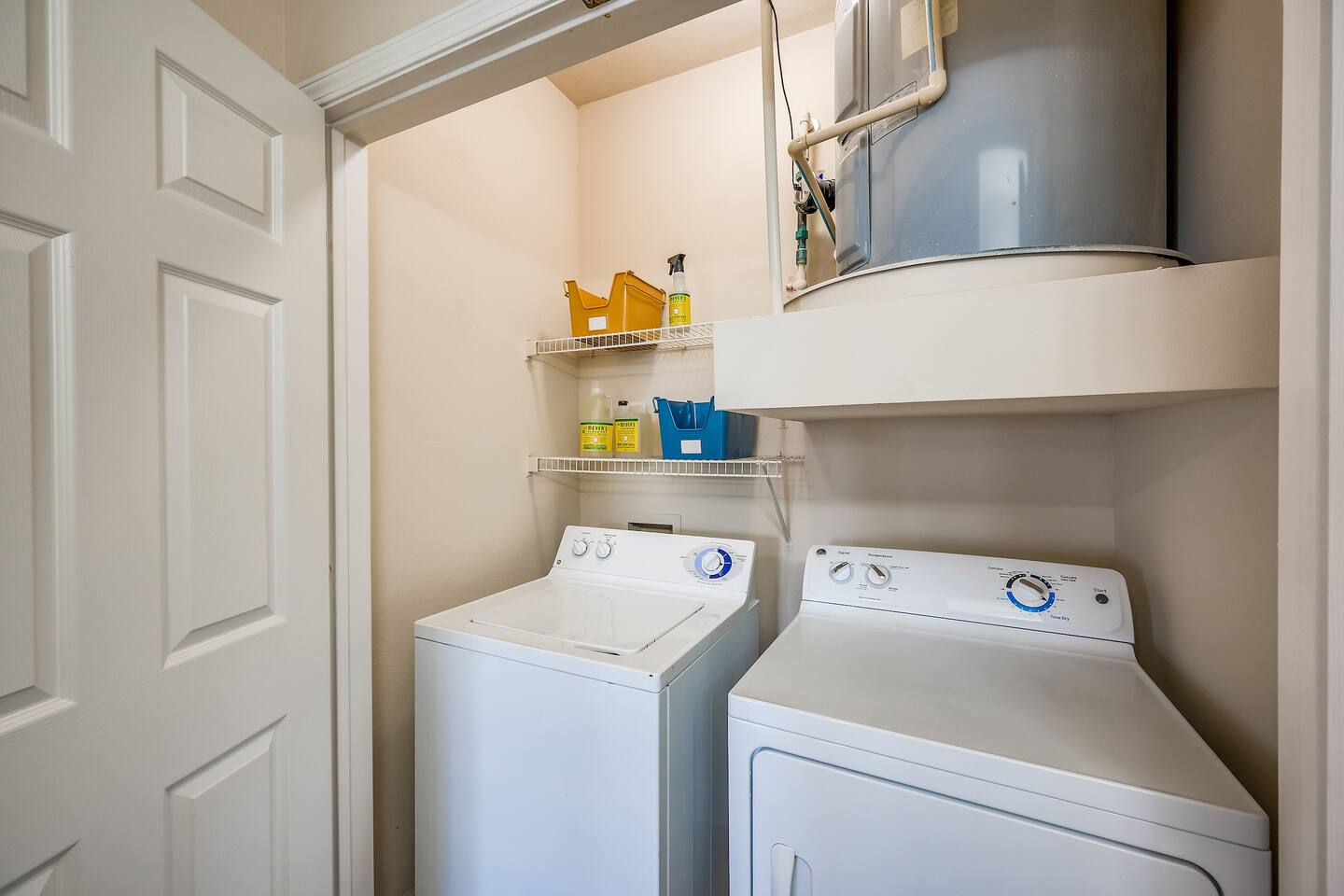 , an Airbnb-friendly apartment in Houston, TX