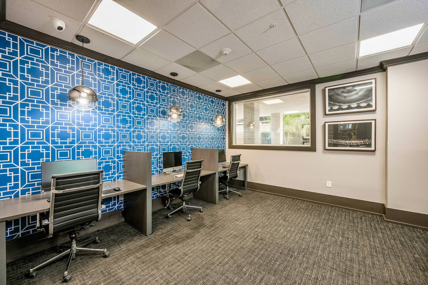 , an Airbnb-friendly apartment in Houston, TX