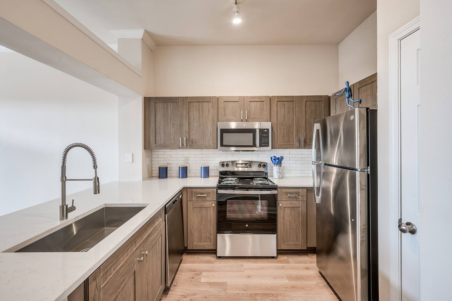 , an Airbnb-friendly apartment in Houston, TX