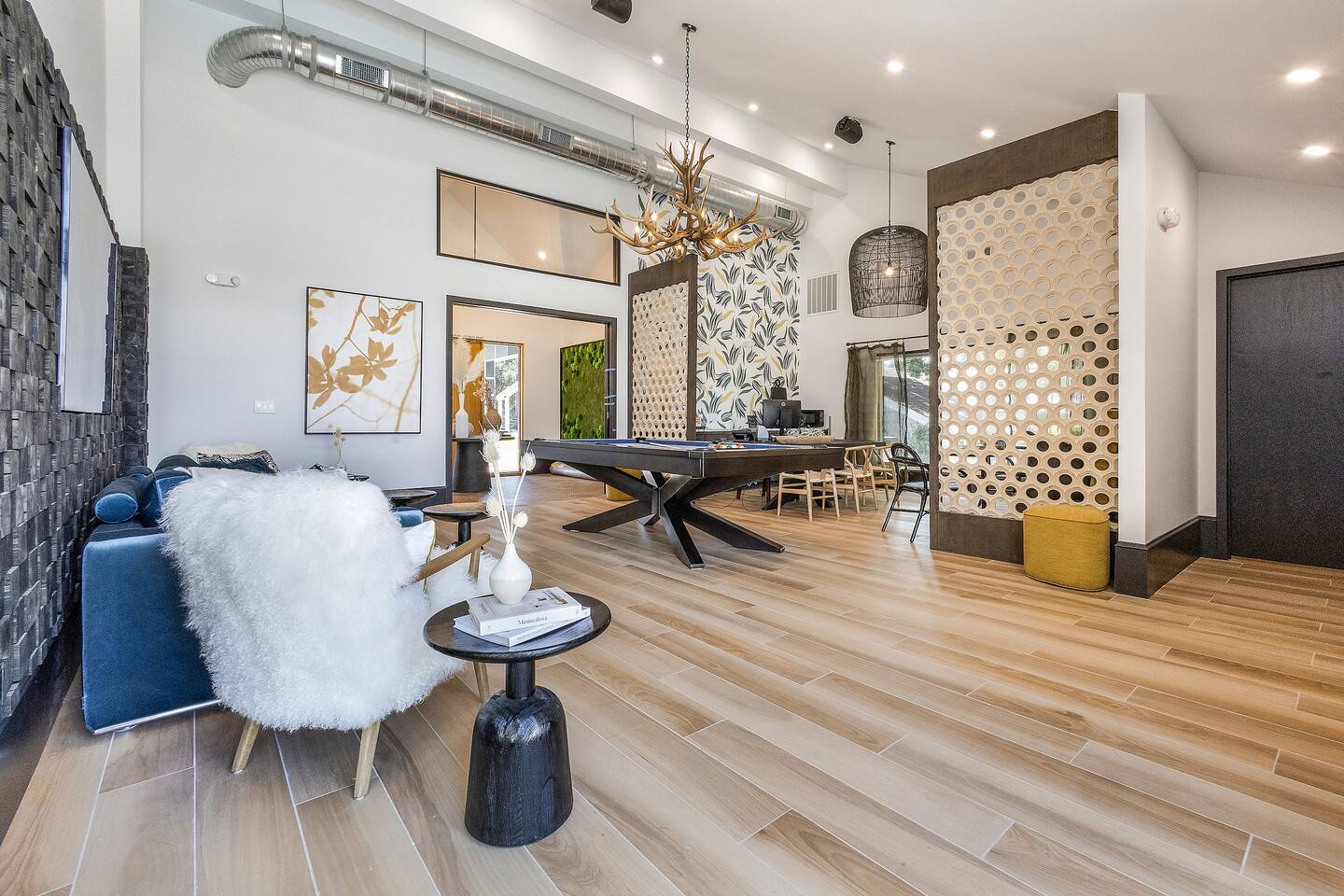 , an Airbnb-friendly apartment in Denver, CO