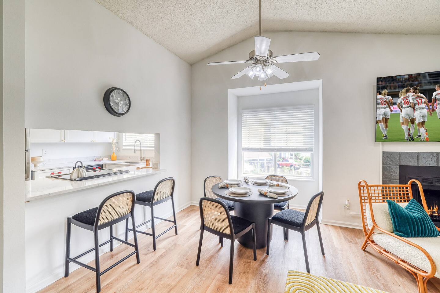 , an Airbnb-friendly apartment in Denver, CO
