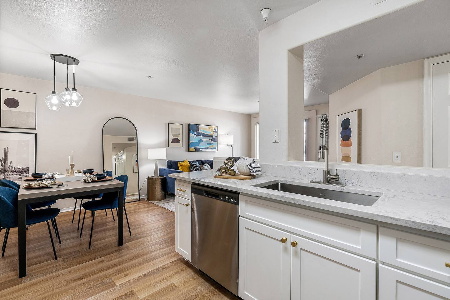 , an Airbnb-friendly apartment in Tempe, AZ