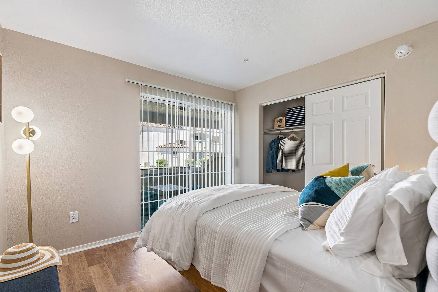 , an Airbnb-friendly apartment in Tempe, AZ