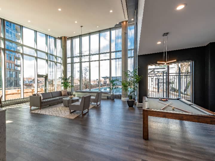 RGVtYW5kUGljdHVyZToxOTUxNzY5MjM0