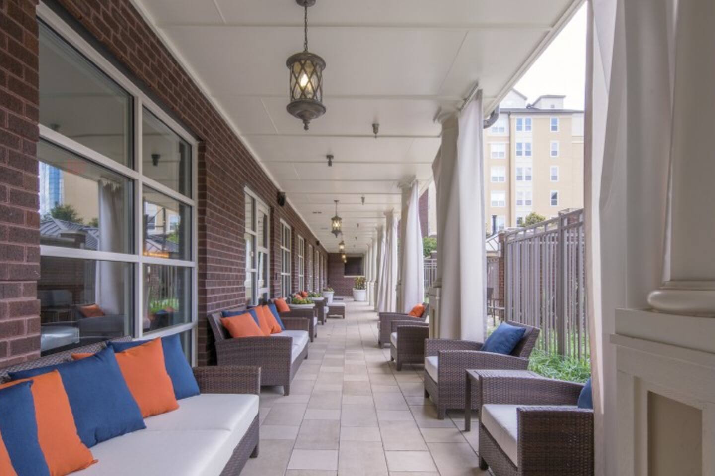 , an Airbnb-friendly apartment in Alexandria, VA