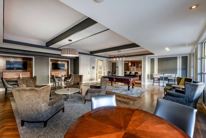 RGVtYW5kUGljdHVyZToxOTUxNjIzNzg1