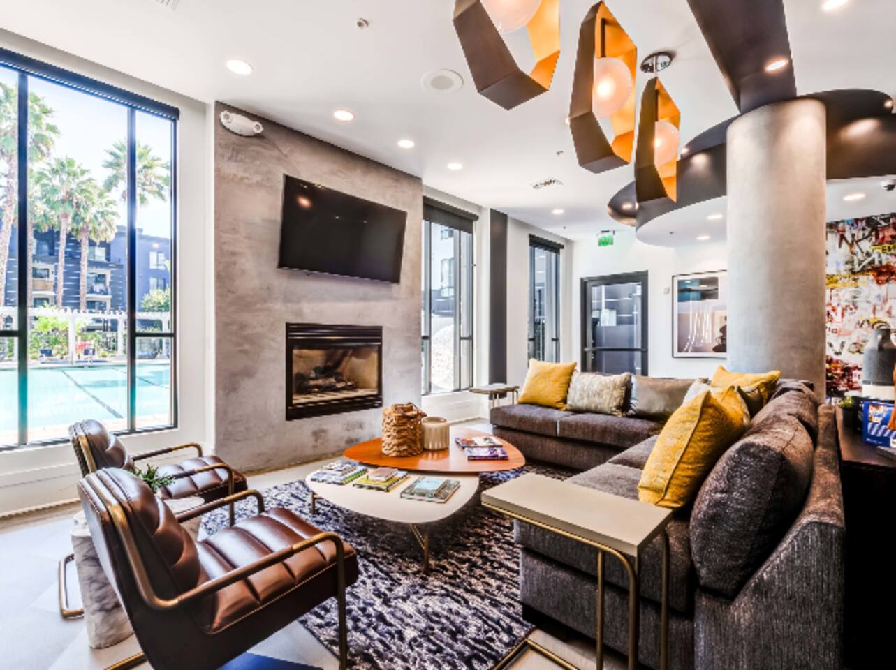 , an Airbnb-friendly apartment in North Hollywood, CA