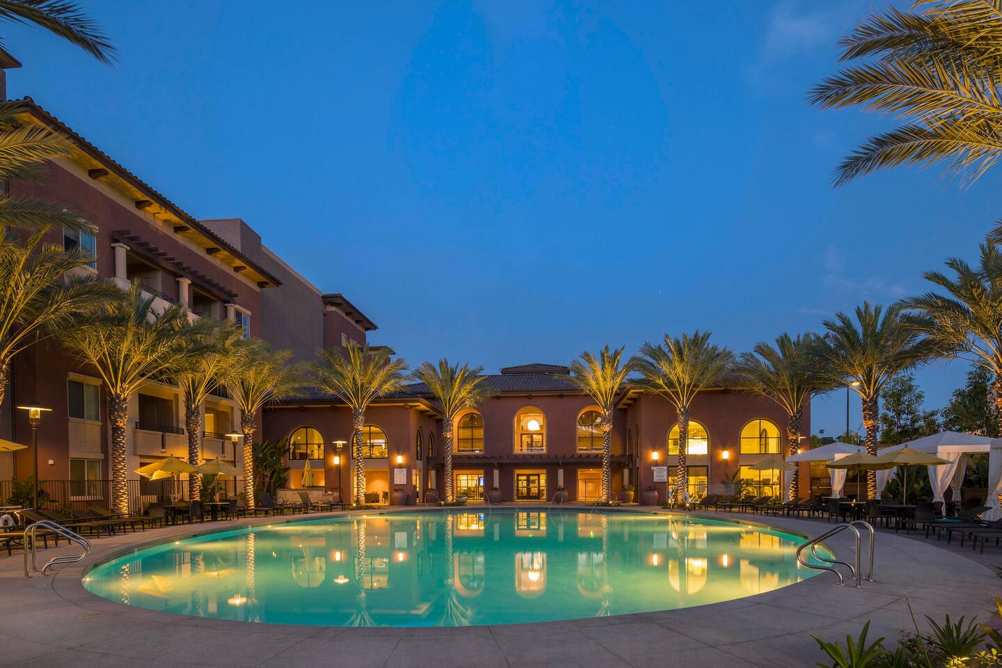 , an Airbnb-friendly apartment in San Diego, CA
