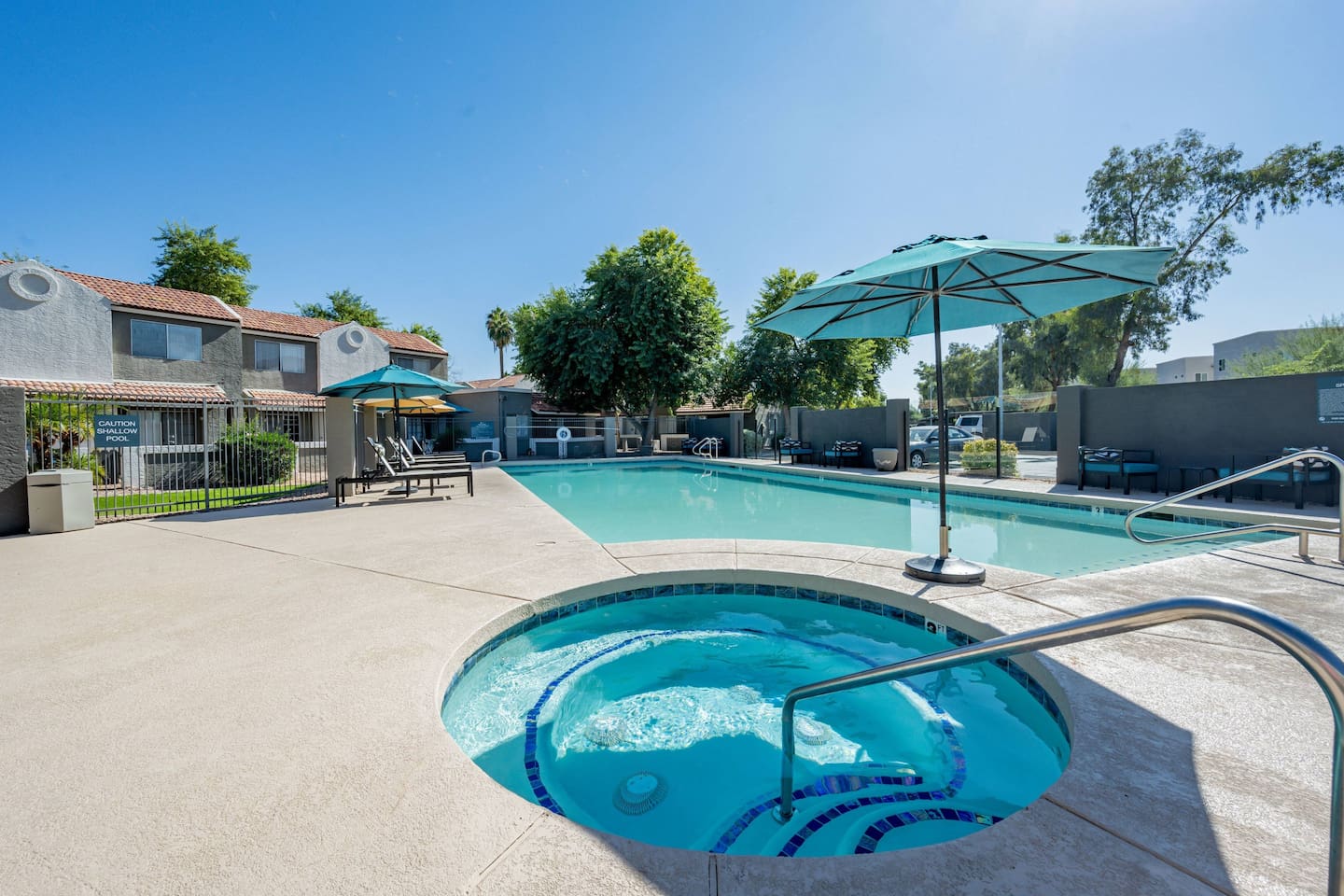 , an Airbnb-friendly apartment in Chandler, AZ