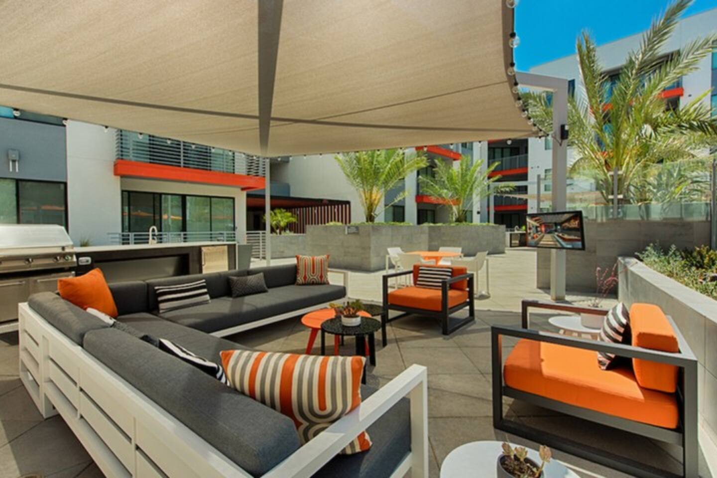 , an Airbnb-friendly apartment in Scottsdale, AZ