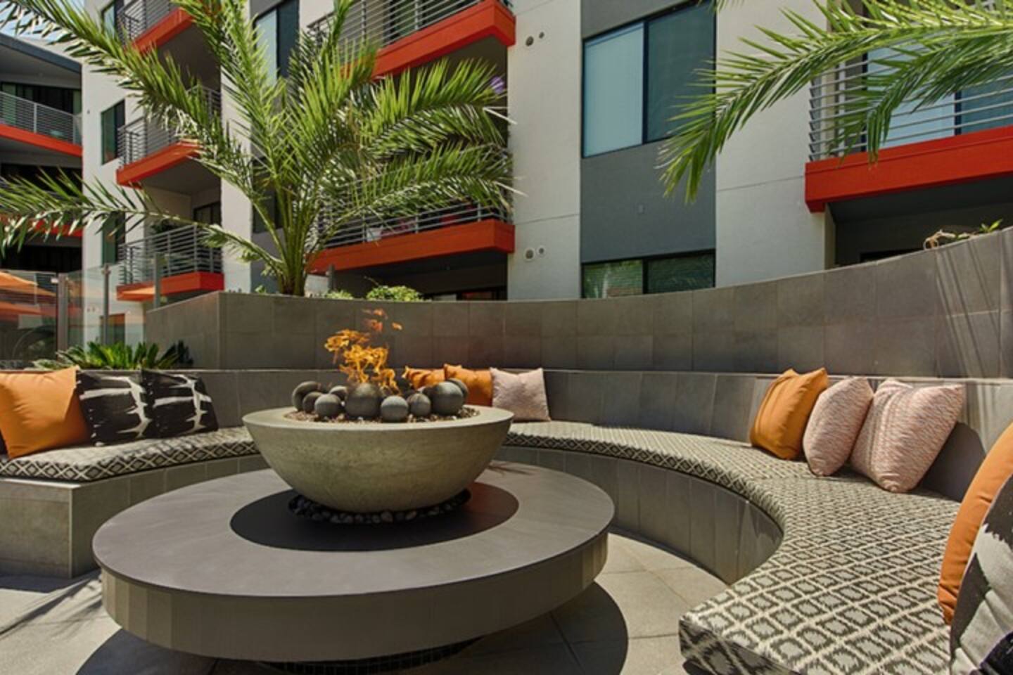 , an Airbnb-friendly apartment in Scottsdale, AZ