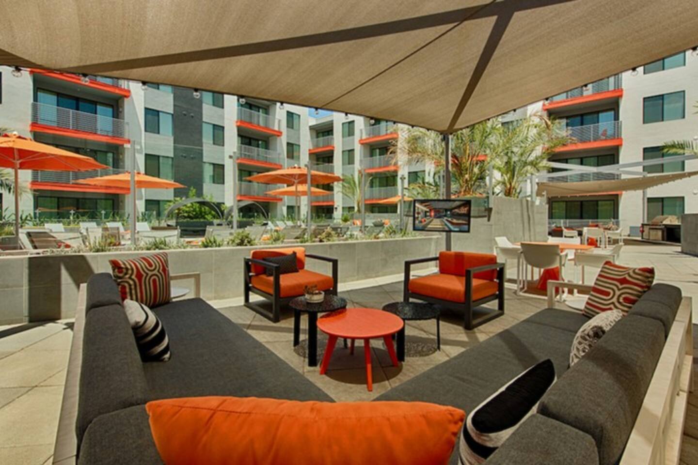 , an Airbnb-friendly apartment in Scottsdale, AZ