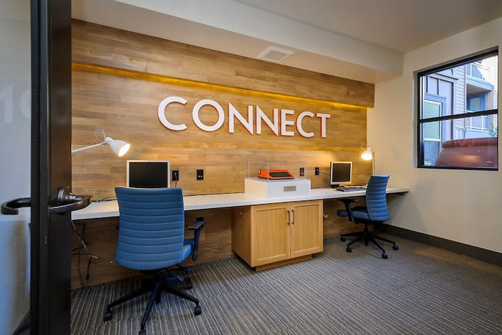 RGVtYW5kUGljdHVyZToxOTQzMTUzMjcz