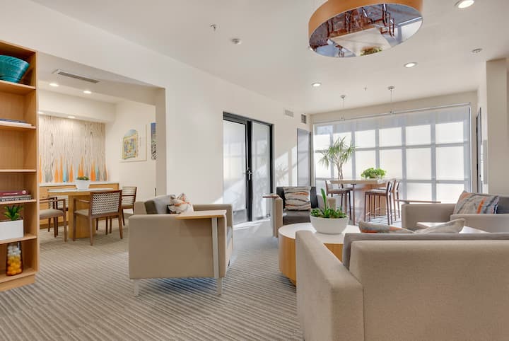 RGVtYW5kUGljdHVyZToxOTQzMTUzMjY5