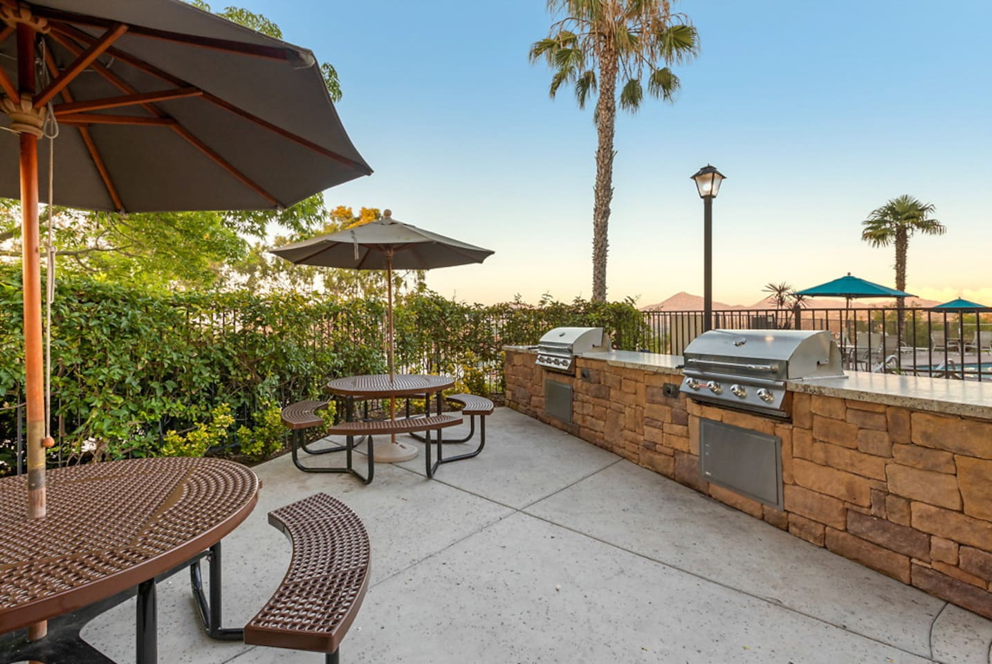 , an Airbnb-friendly apartment in San Diego, CA