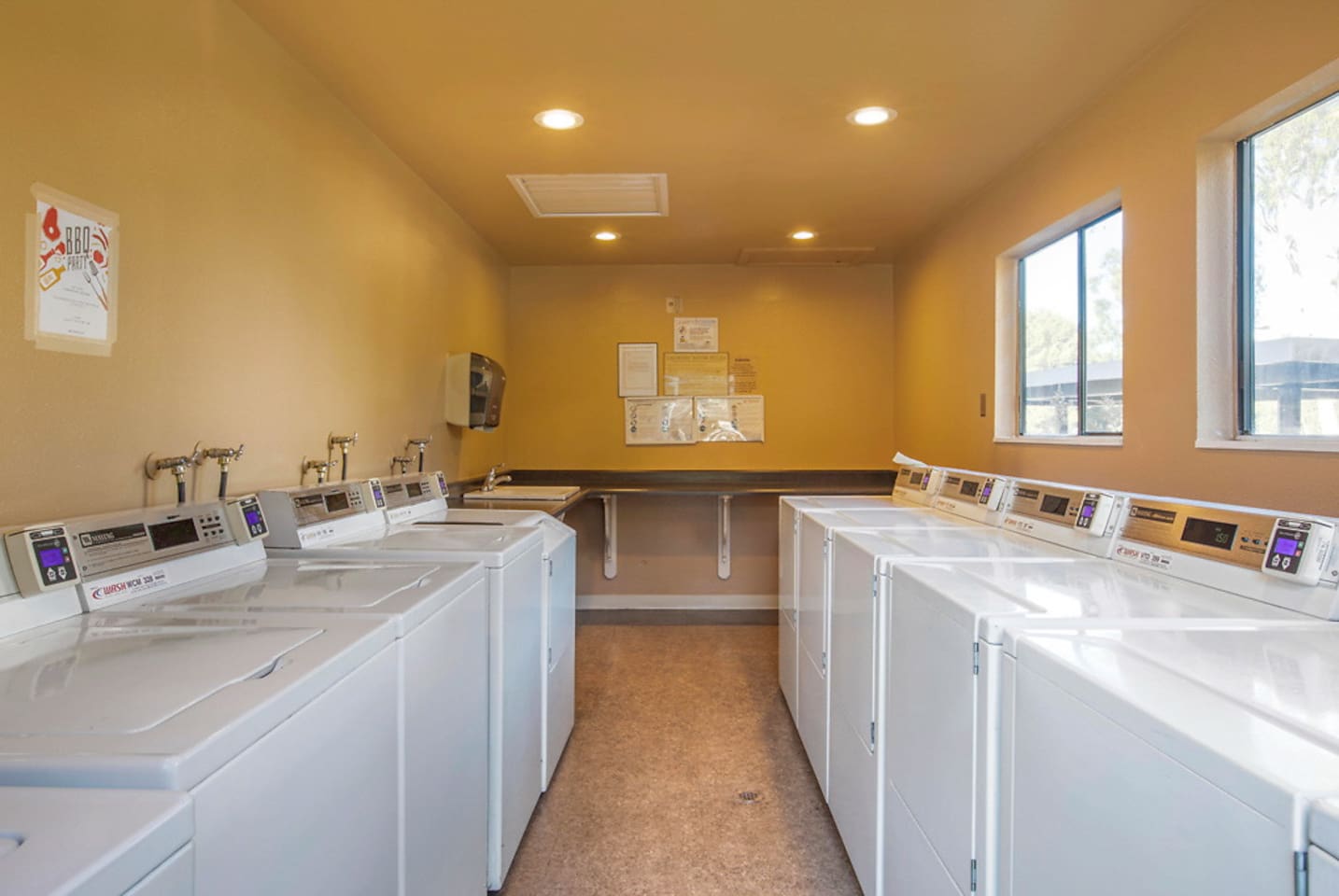, an Airbnb-friendly apartment in San Diego, CA