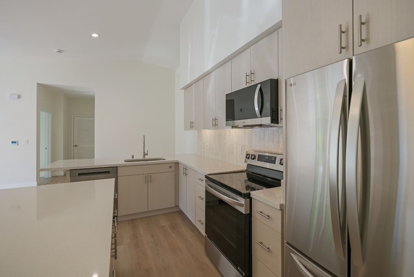 , an Airbnb-friendly apartment in San Diego, CA