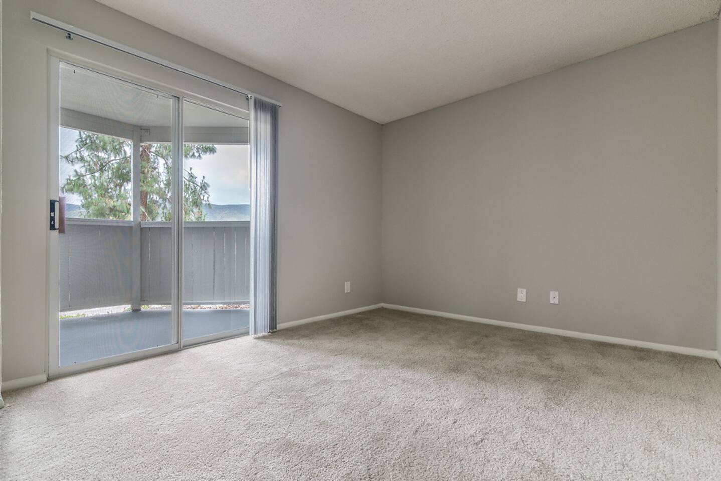 , an Airbnb-friendly apartment in San Diego, CA