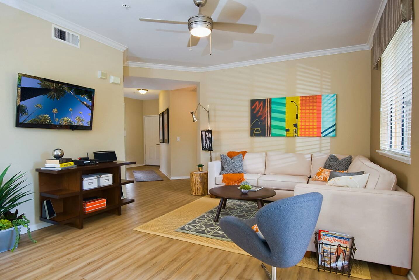 , an Airbnb-friendly apartment in San Diego, CA