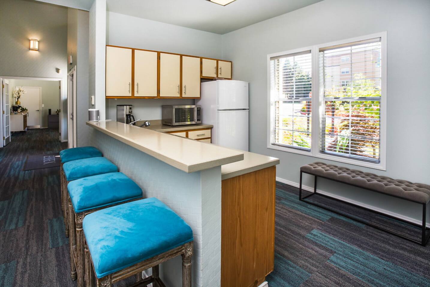 , an Airbnb-friendly apartment in Bothell, WA