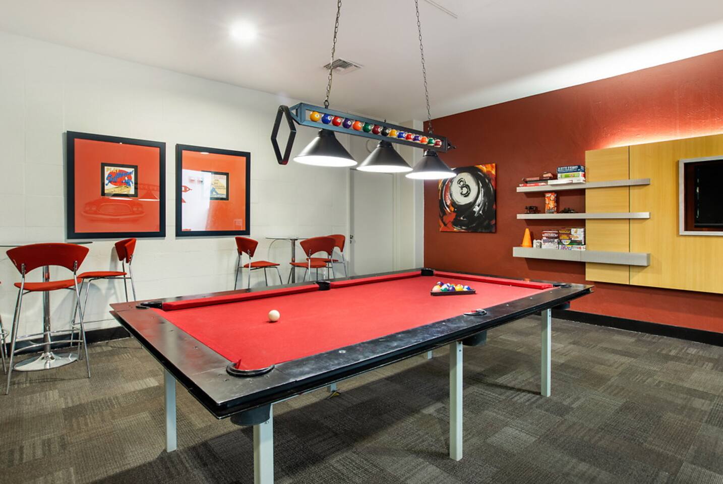 , an Airbnb-friendly apartment in Pasadena, CA