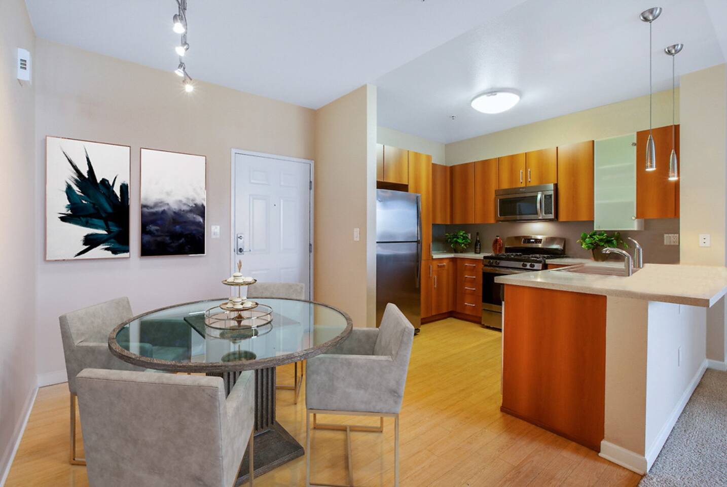 , an Airbnb-friendly apartment in Pasadena, CA