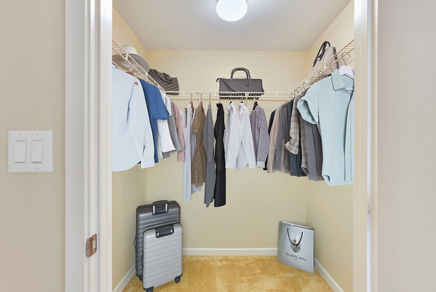 , an Airbnb-friendly apartment in Pasadena, CA
