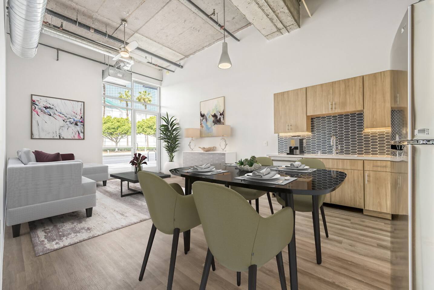 , an Airbnb-friendly apartment in Los Angeles, CA