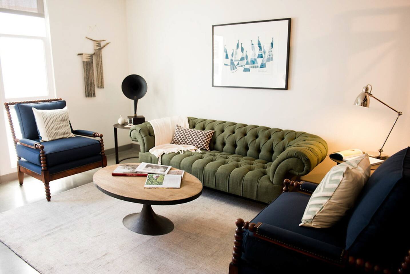 , an Airbnb-friendly apartment in San Diego, CA