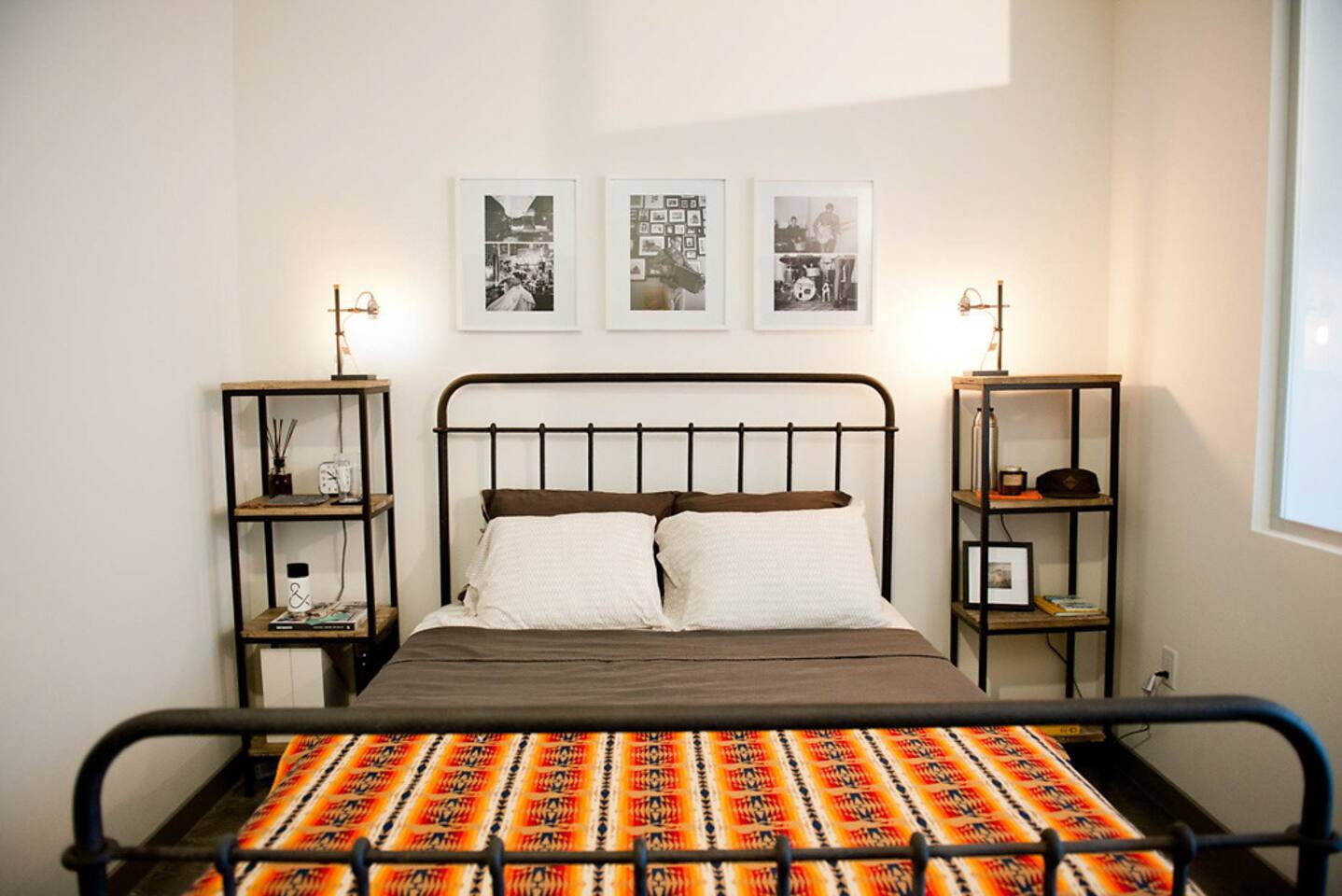 , an Airbnb-friendly apartment in San Diego, CA