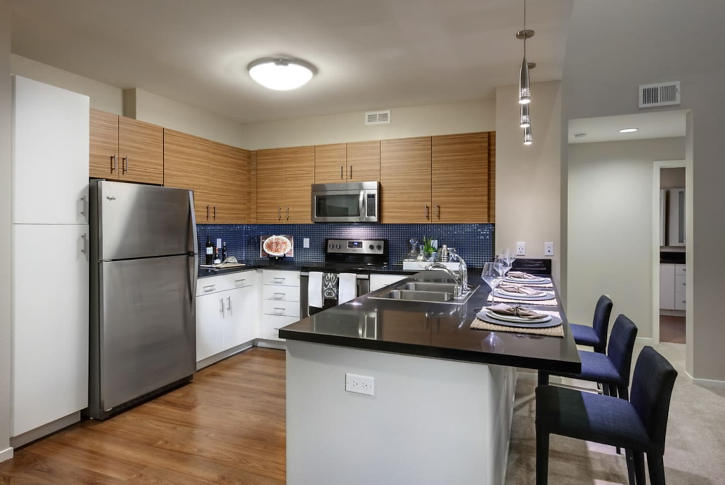 , an Airbnb-friendly apartment in San Francisco, CA