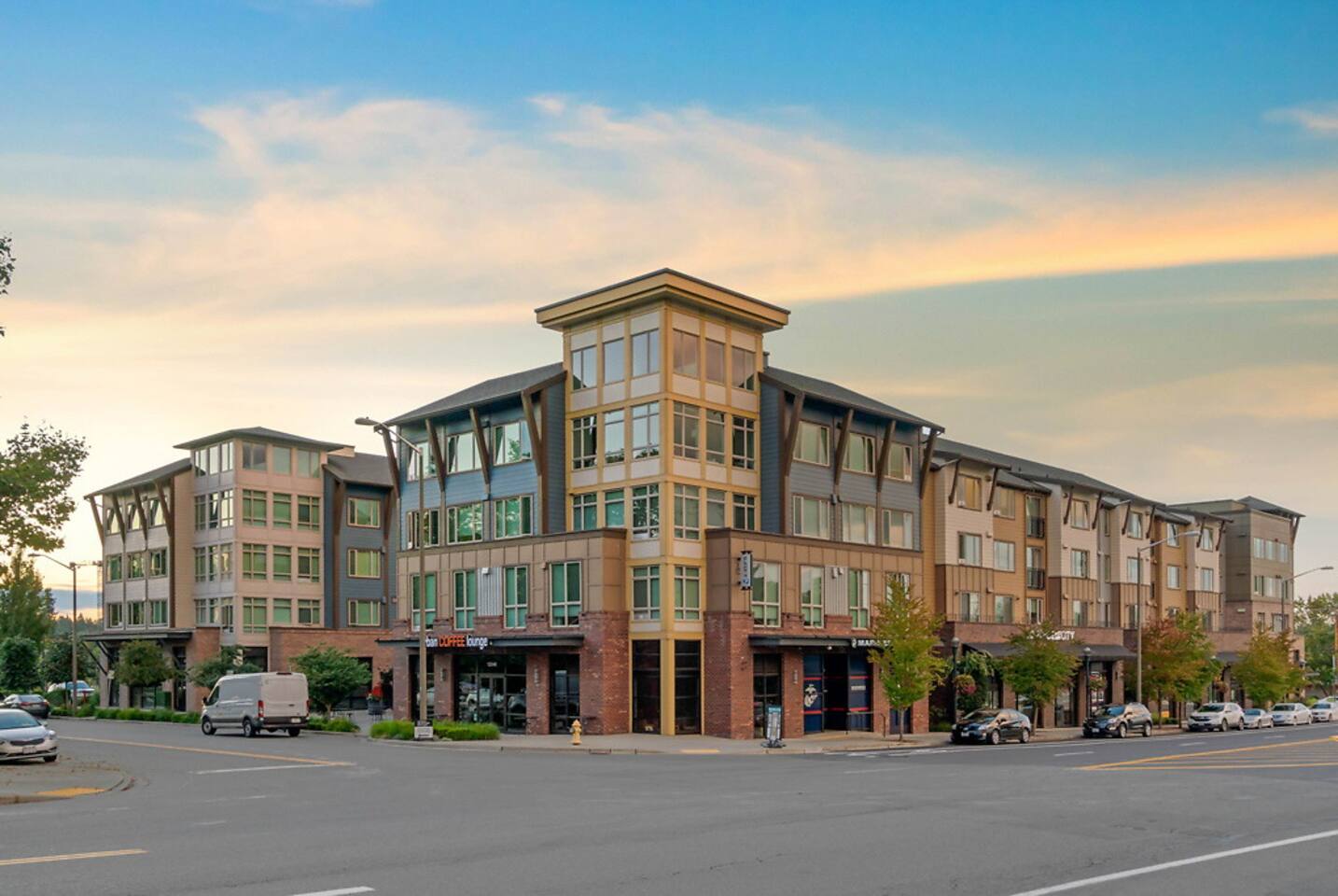 , an Airbnb-friendly apartment in Kirkland, WA