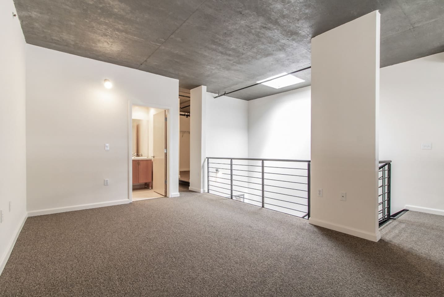 , an Airbnb-friendly apartment in San Francisco, CA