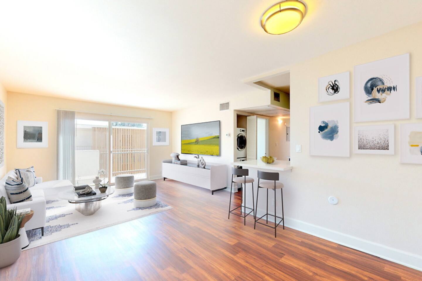 , an Airbnb-friendly apartment in Pasadena, CA