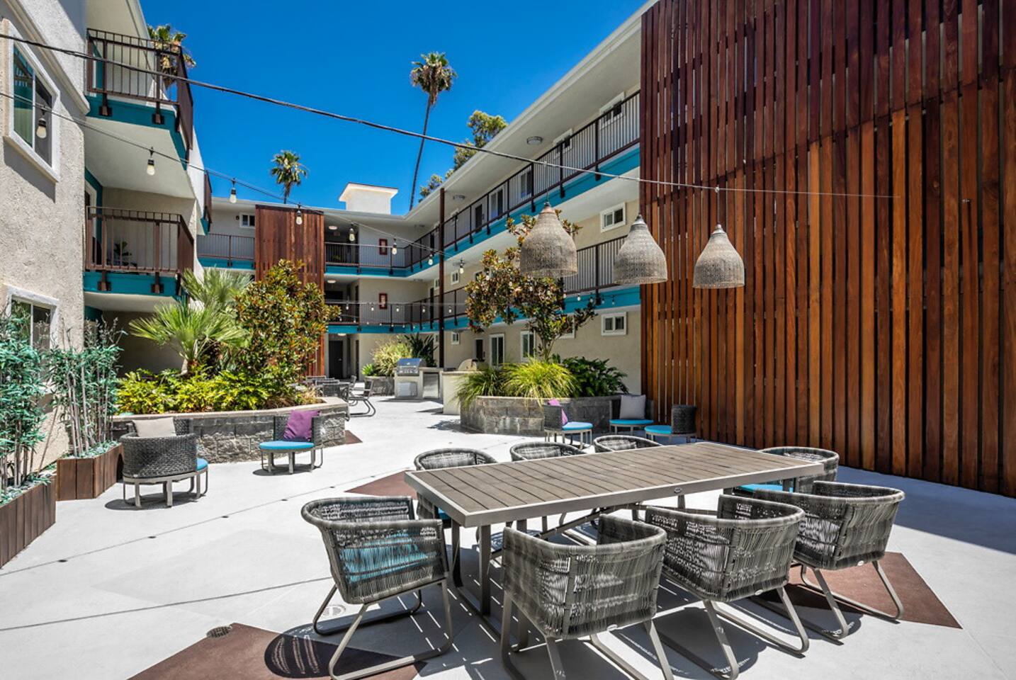 , an Airbnb-friendly apartment in Pasadena, CA