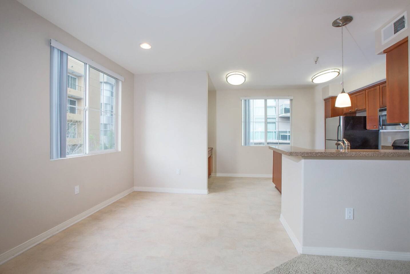 , an Airbnb-friendly apartment in Marina del Rey, CA