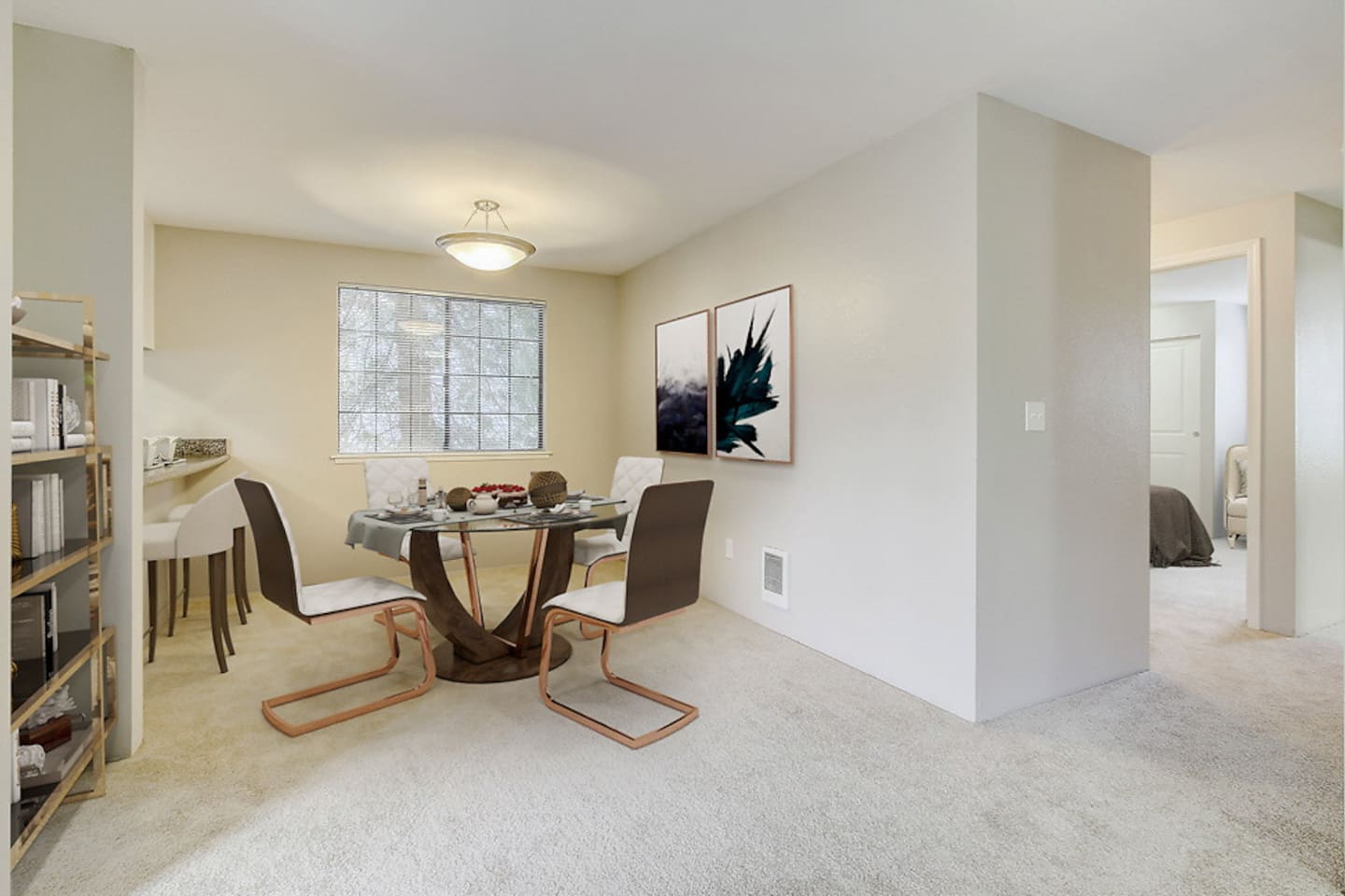 , an Airbnb-friendly apartment in Bellevue, WA