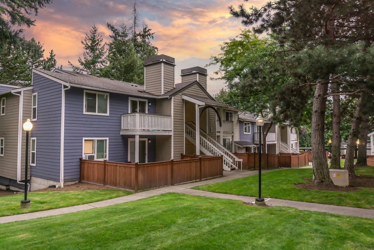, an Airbnb-friendly apartment in Bothell, WA