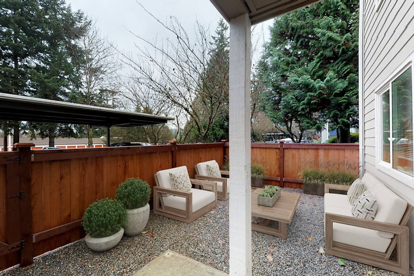 , an Airbnb-friendly apartment in Bothell, WA