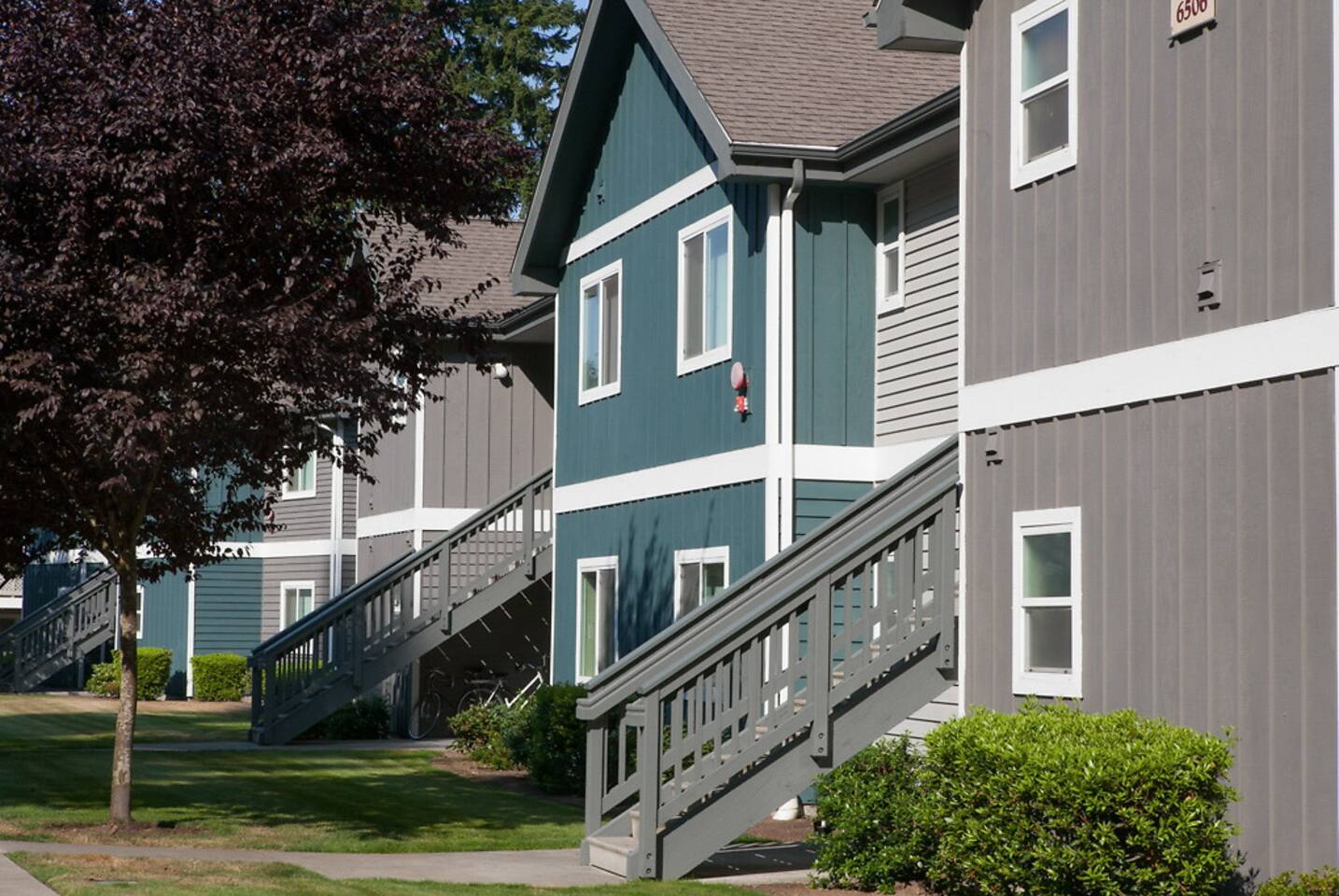 , an Airbnb-friendly apartment in Kirkland, WA