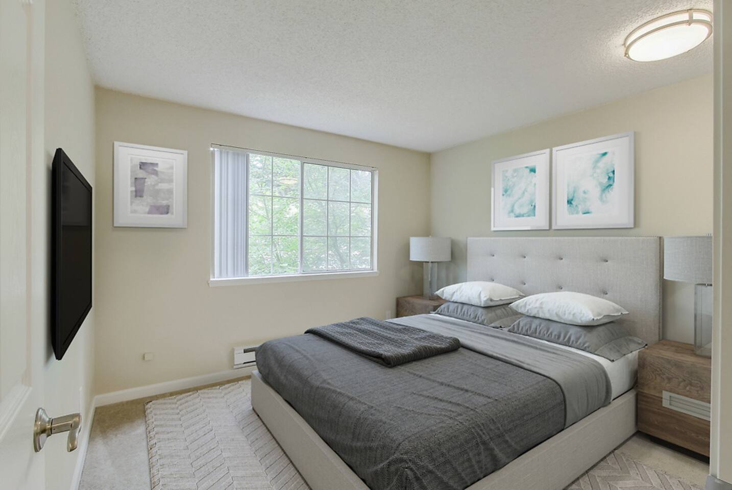 , an Airbnb-friendly apartment in Kirkland, WA